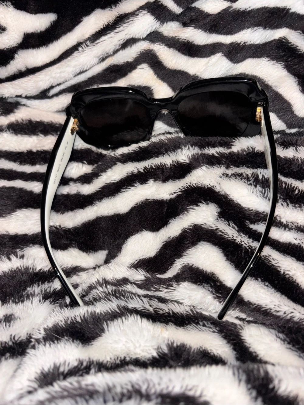 🖤 Prada Sunglasses 🤍